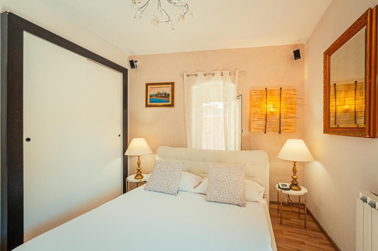 Private Villa At Villa Al Duomo Taormina Eksteriør billede